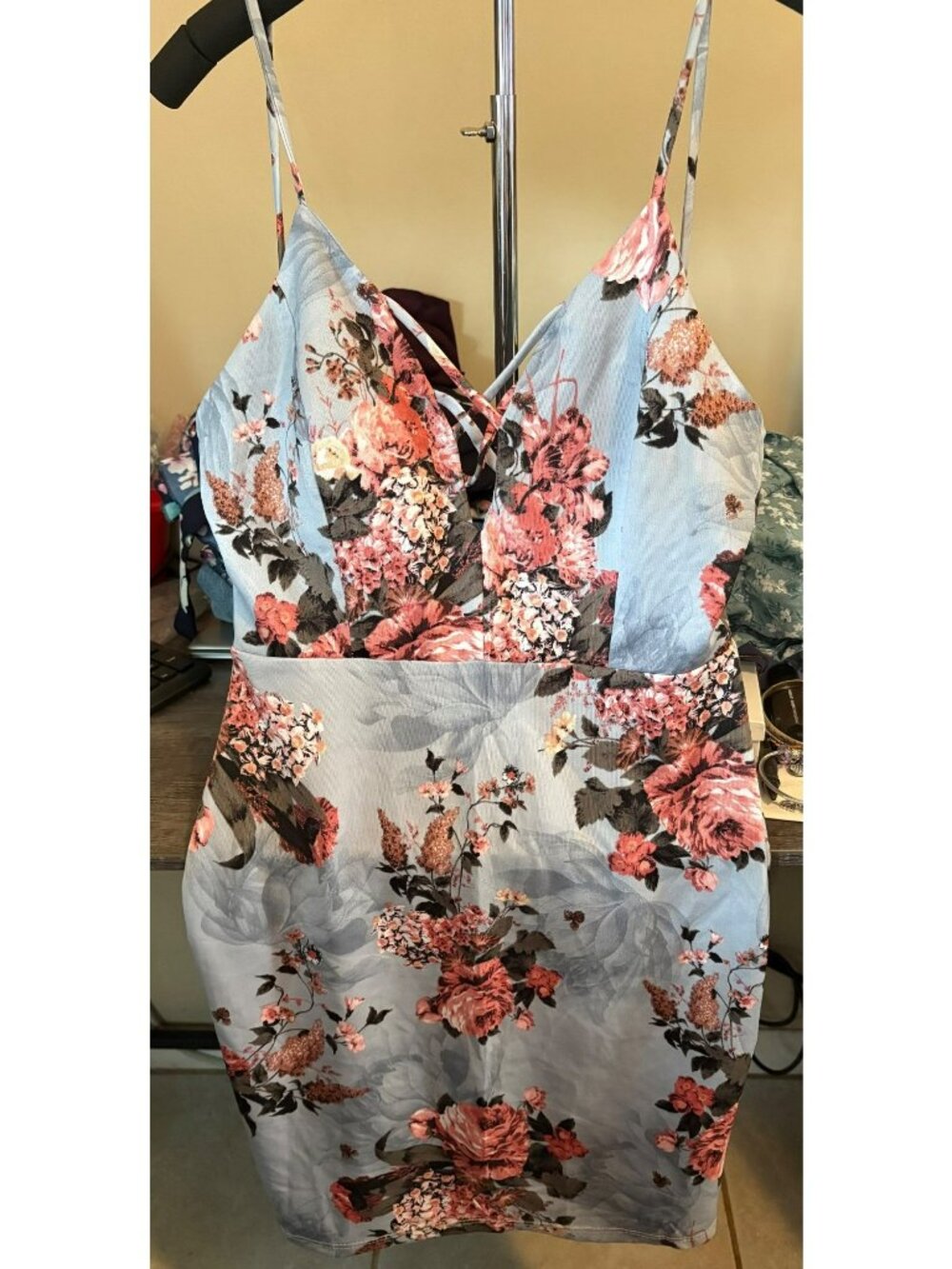 Floral Light Blue Sleeveless Bodycon Dress By TRAC - Size Large